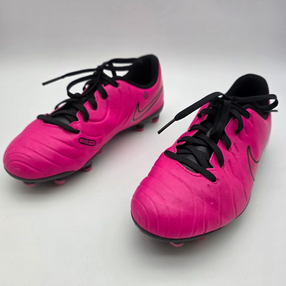 Nike Soccer Cleats Kids Tiempo Legend 10 Club FG/MG Pink Size 3Y